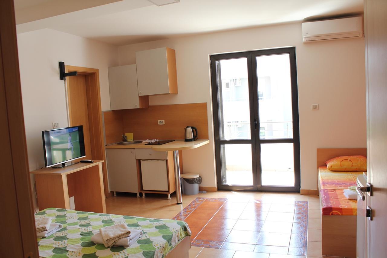 Apartments Mare Budva Zewnętrze zdjęcie